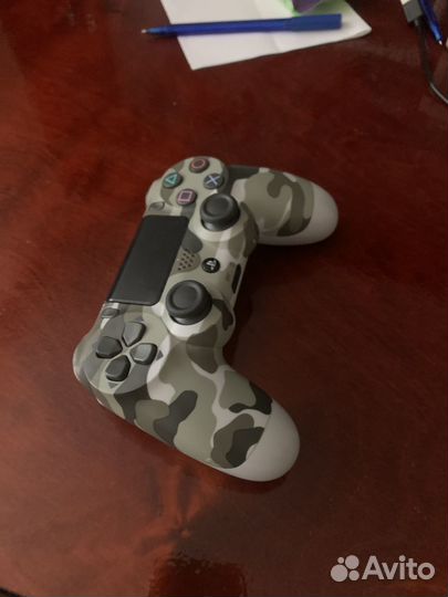 Джойстик Sony PS4