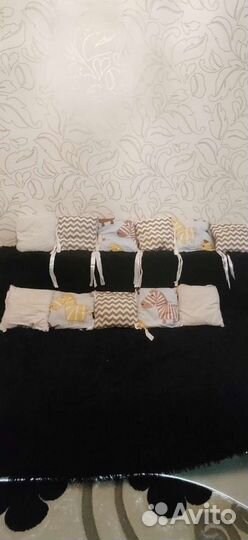 Бортики в кроватку