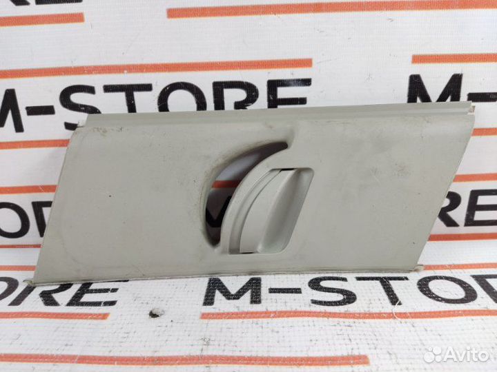 Обшивка стойки задняя правая Audi Q7 4LB BAR 2007