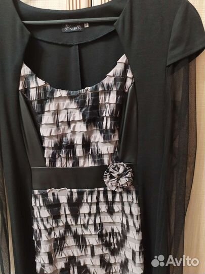 Платье нарядное