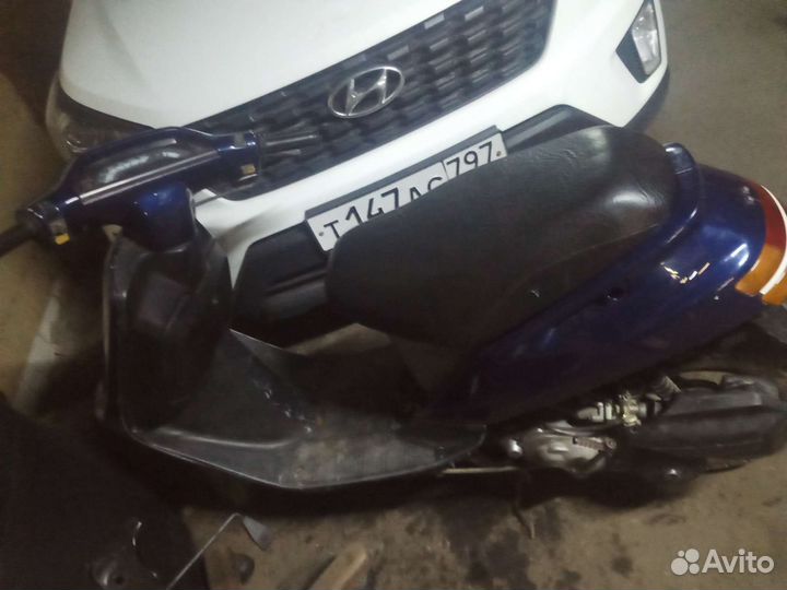 Скутер Honda tact af24