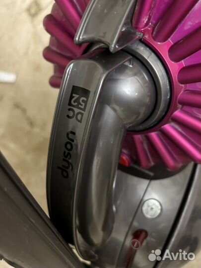 Пылесос dyson DC52 kinetic