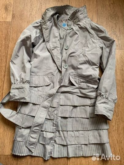 Плащ весенний