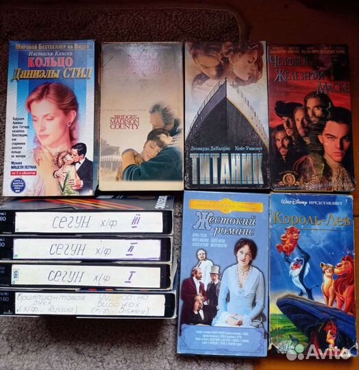 Видеокассеты vhs 11шт