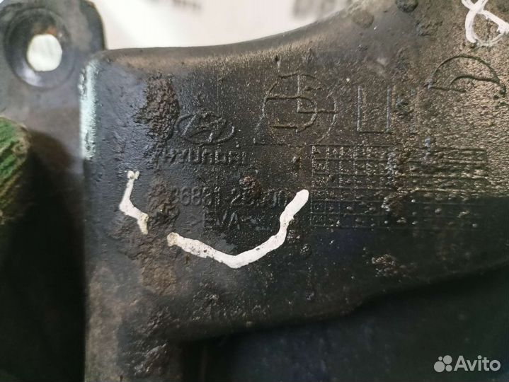 Брызговик передний левый Hyundai Elantra xd