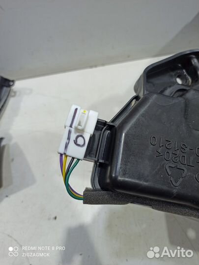 Сабвуфер (Hyundai Santa Fe IV)