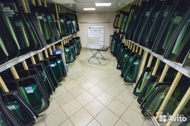 Лобовое стекло Порше Кайен в наличие