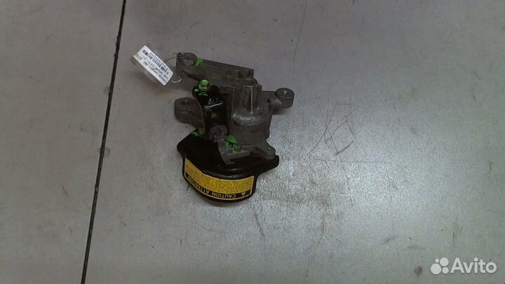 Натяжитель приводного ремня Toyota Camry V40, 2011