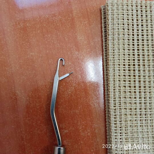 Канва+игла с защёлкой для ковроткачества