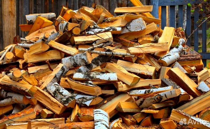 Дрова рядом