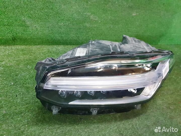 Фара левая Volvo XC90