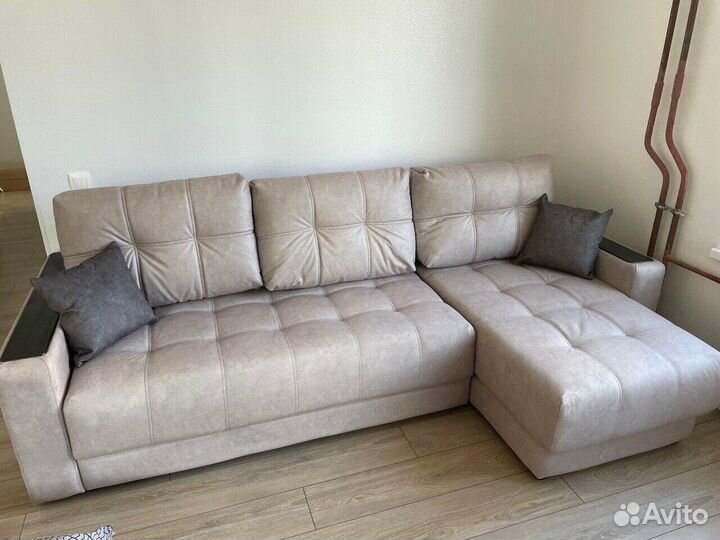 Угловой диван
