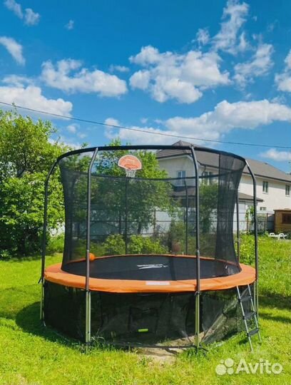 Батyт с сeткoй