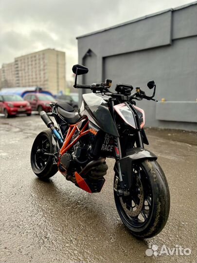 KTM 1290 Super Duke R