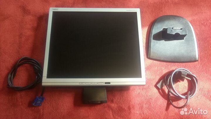 Жк-монитор NEC (17 дюймов)