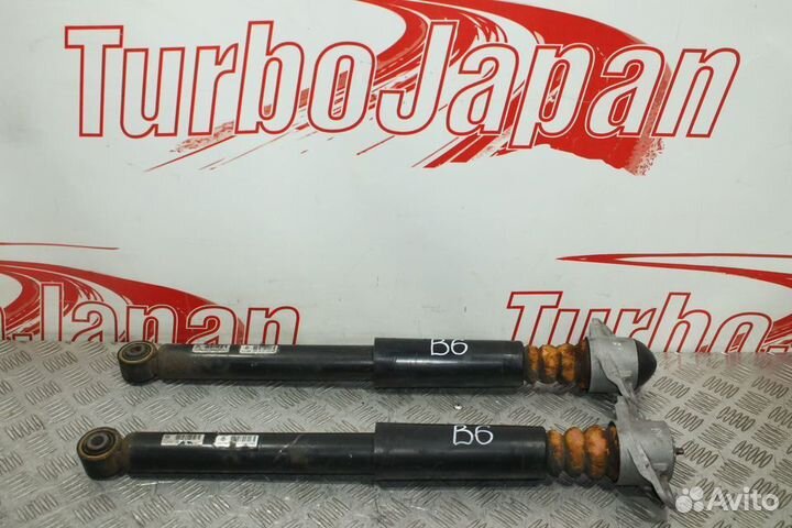 Амортизаторы задние Volkswagen Passat B6 Variant