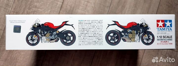 1/12 Ducati Superleggera V4 + смола (Tamiya)