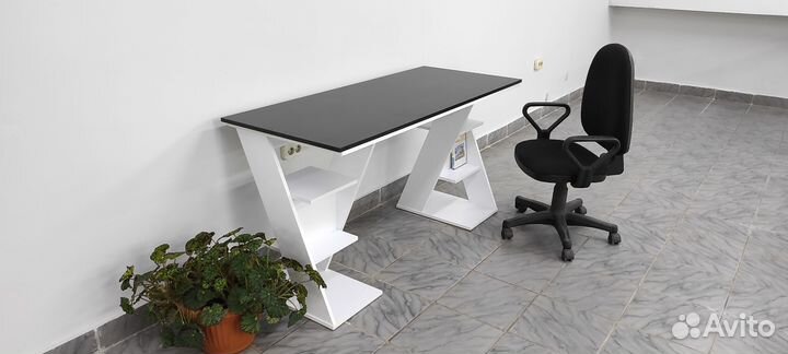 Письменный Стол,Компьютерный