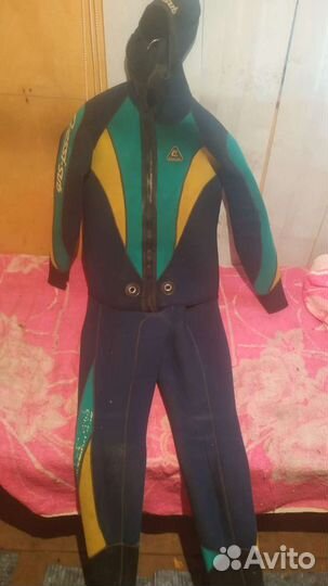 Гидрокостюм