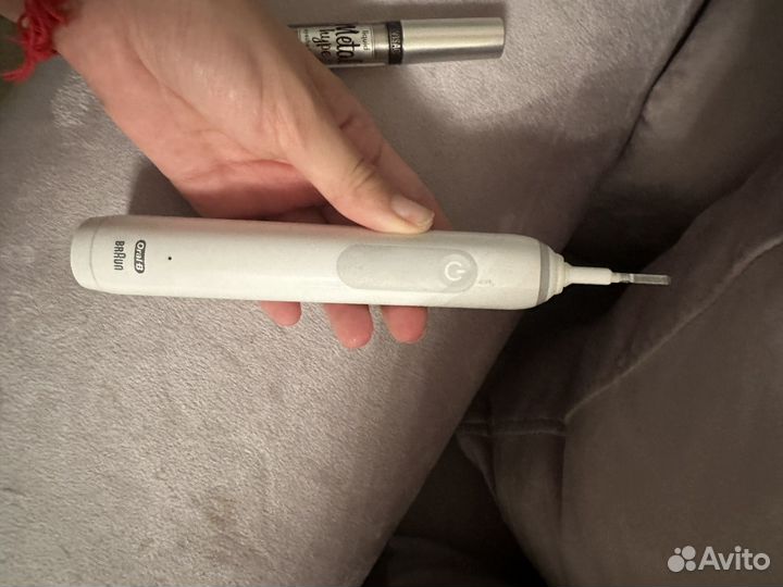 Часть от электро зубной щетки braun из Лондона