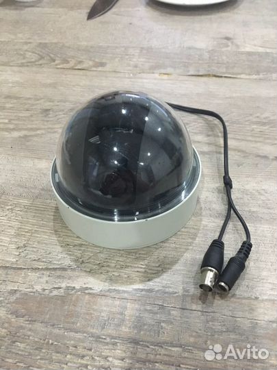 Камера видеонаблюдения купольная