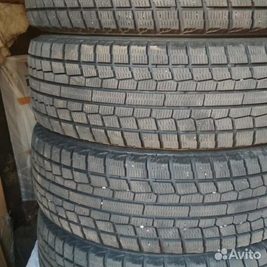 Yokohama Ice Guard IG20 215/55 R18