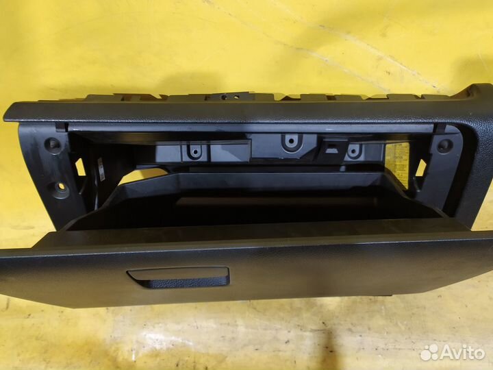 Бардачок Subaru XV Субару икс-в икс в