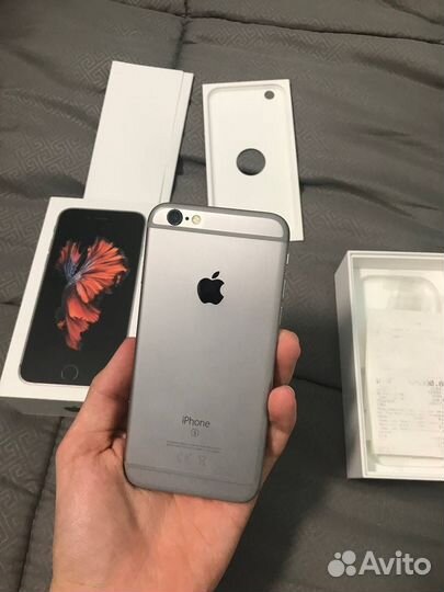 iPhone 6S, 32 ГБ