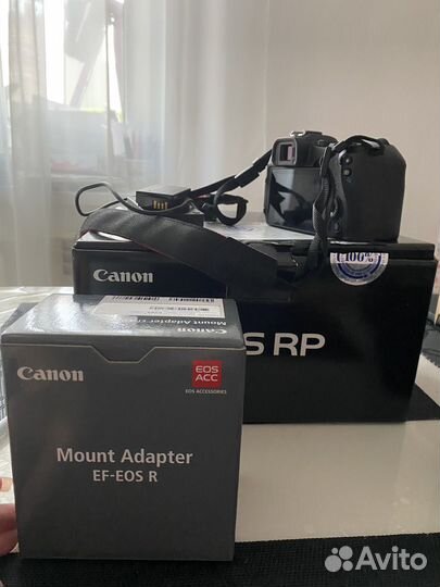 Canon RP с адаптером крепления