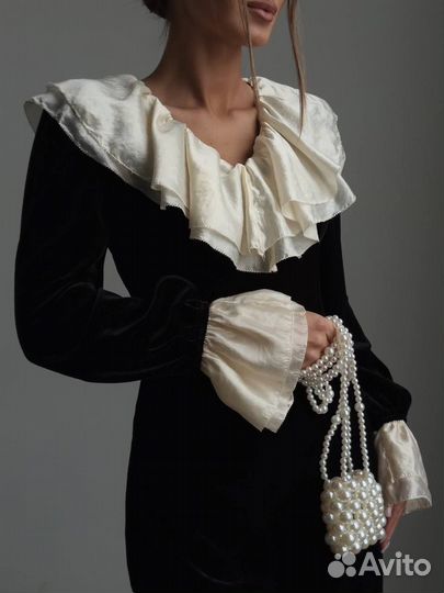 Бархатное платье