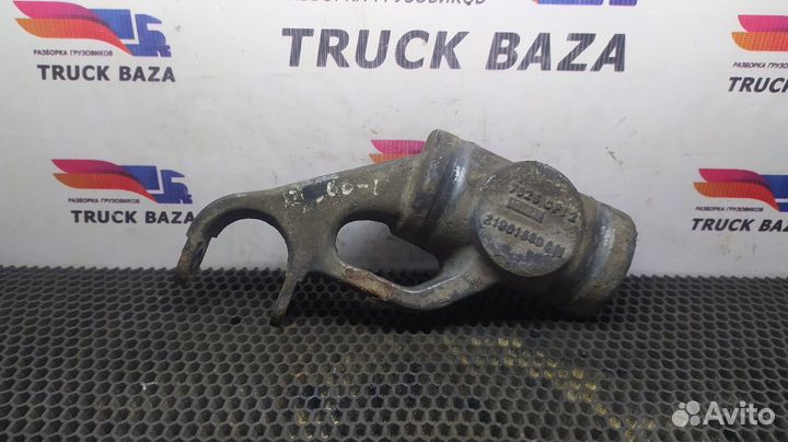 Кронштейн амортизатора переднего левый