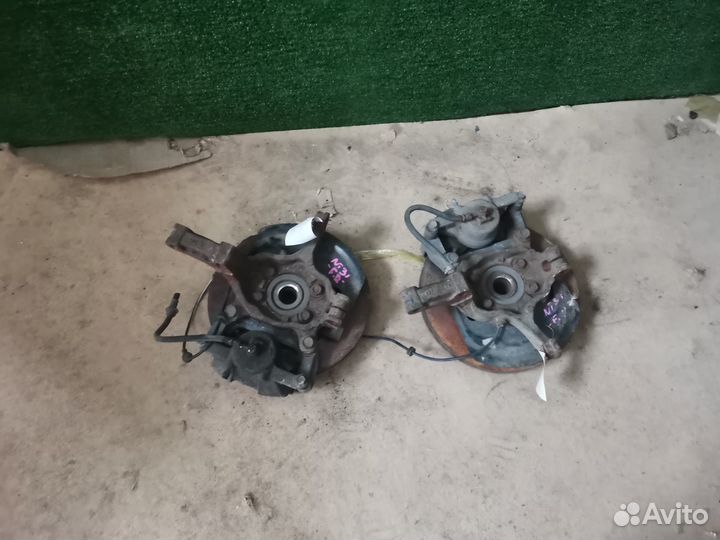 Кулак передний левый правый Nissan X-Trail T31