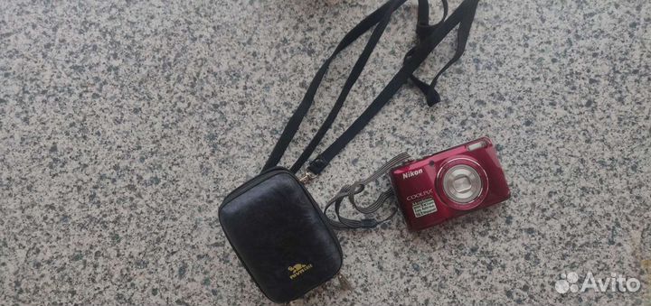 Продам фотик с чехлом