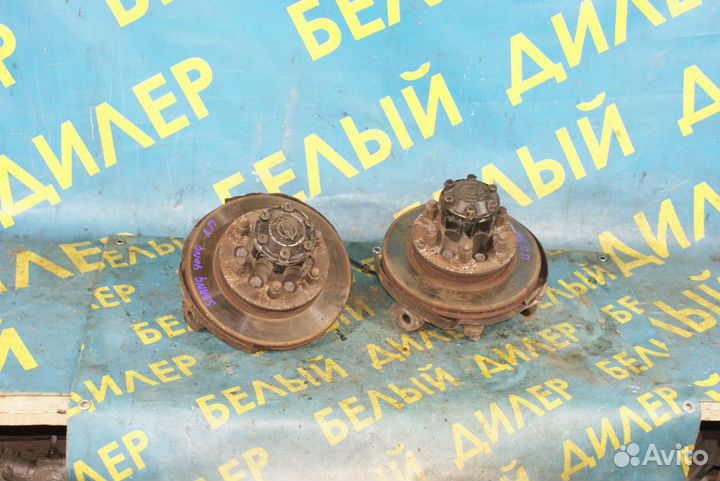 Передний поворотный кулак Ssang Yong Musso