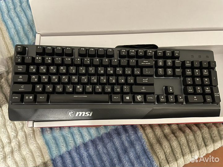 Игровая механическая клавиатура msi