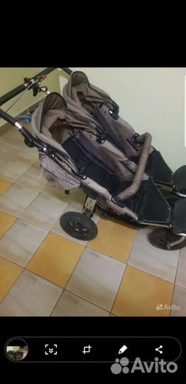 Коляска для двойни Twinner Twist Duo