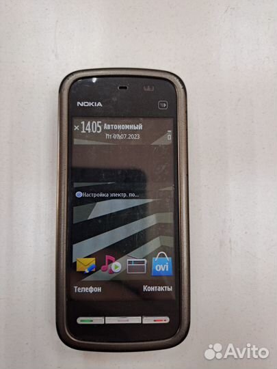 Телефон Nokia 5228