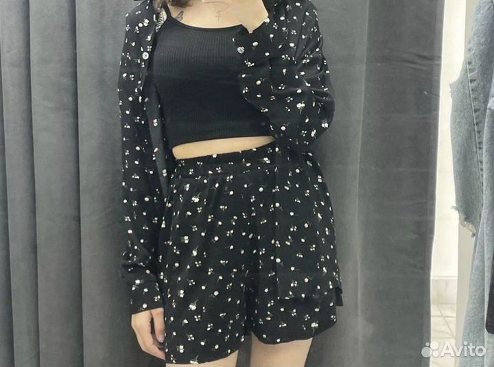 Летний женский костюм