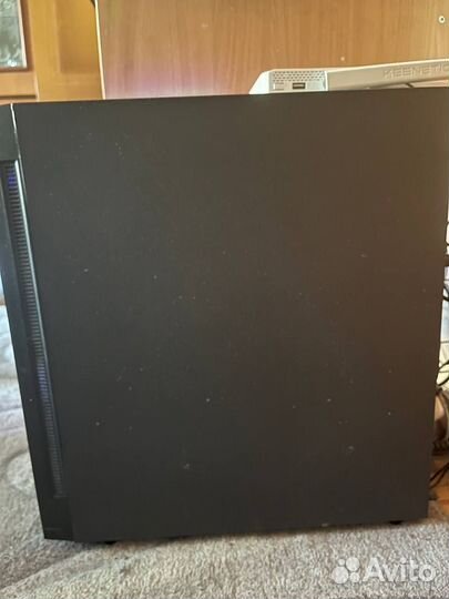 Zet Gaming Ward H138