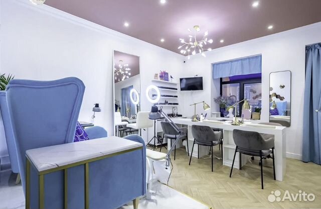 Бровист/визажист