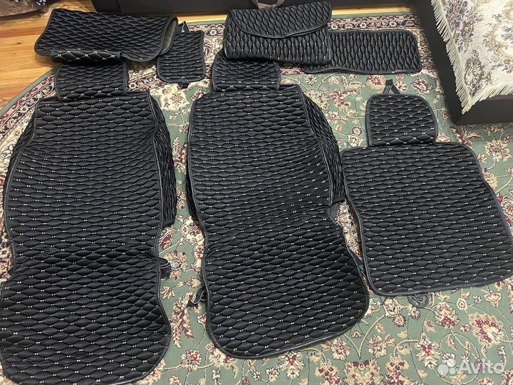 Комплект чехлов