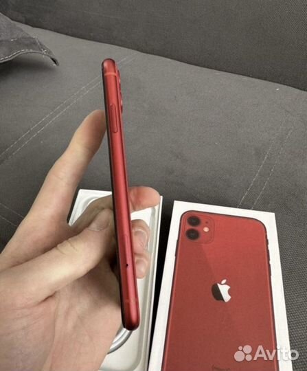 iPhone 11, 64 ГБ