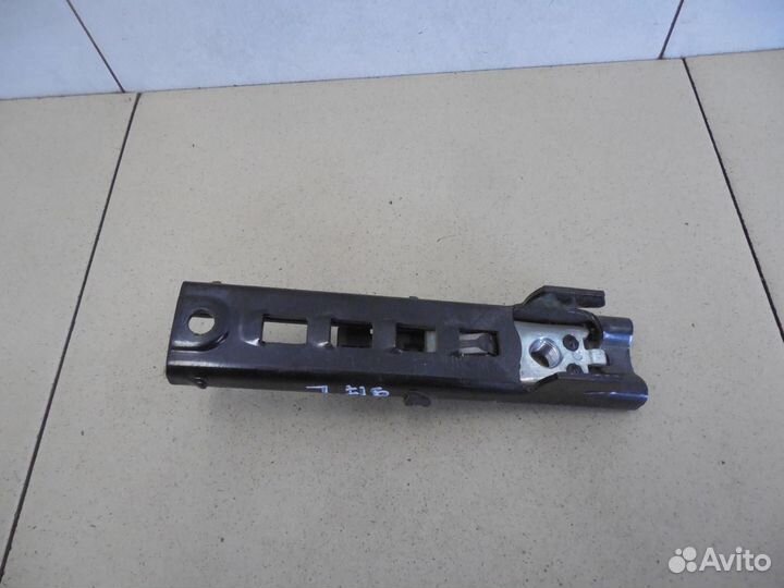 Механизм регулировки ремня безопасности Polo (Sed