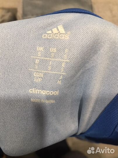 Футболка с автографами футболистов сборной России