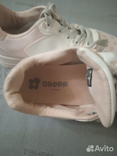 Кроссовки cropp