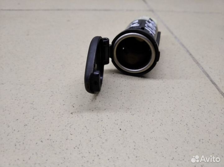 Гнездо прикуривателя Fortuner 2015