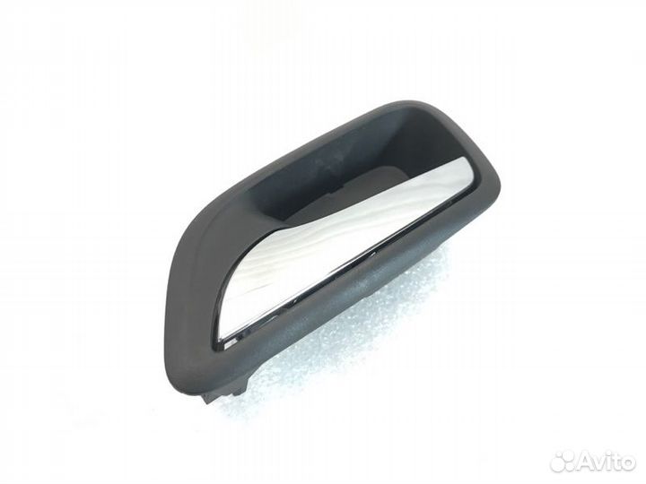 Ручка двери задняя левая Chevrolet Cruze седан 1.6