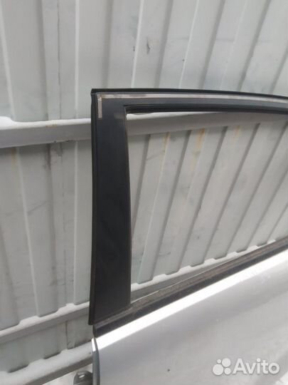 Дверь задняя левая Ssangyong Actyon 2.0D 2012