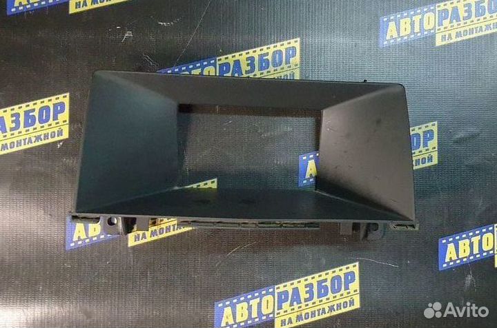 Накладка декоративная Opel Astra