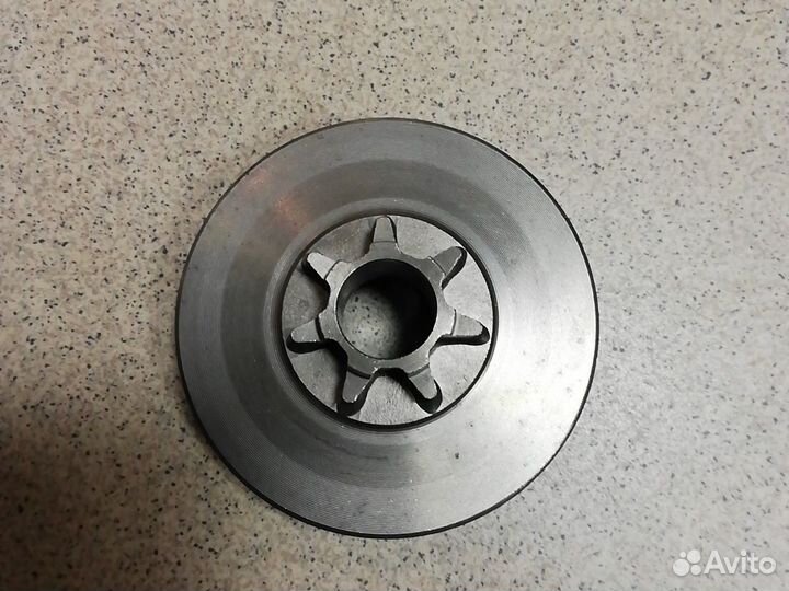 Чашка сцепления для китайских бензопил 4500/5200